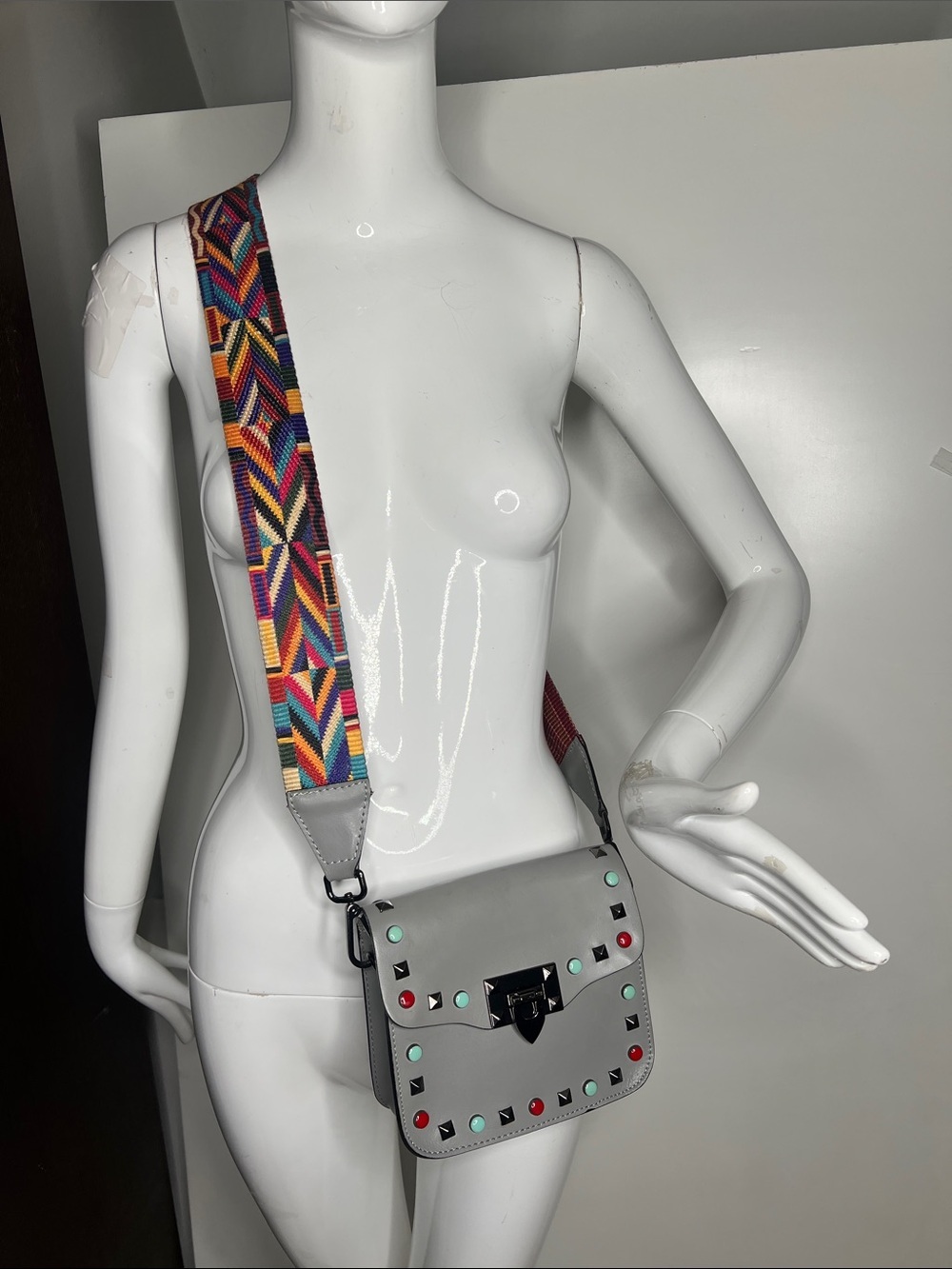 Borse in Pelle Genuine Gray Leather Studded Grommet Crossbody Bag